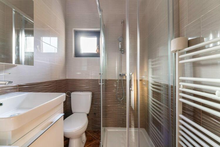 Apartments Nika With Swimming Pool And Beautiful Sea View Dobreć Exterior foto